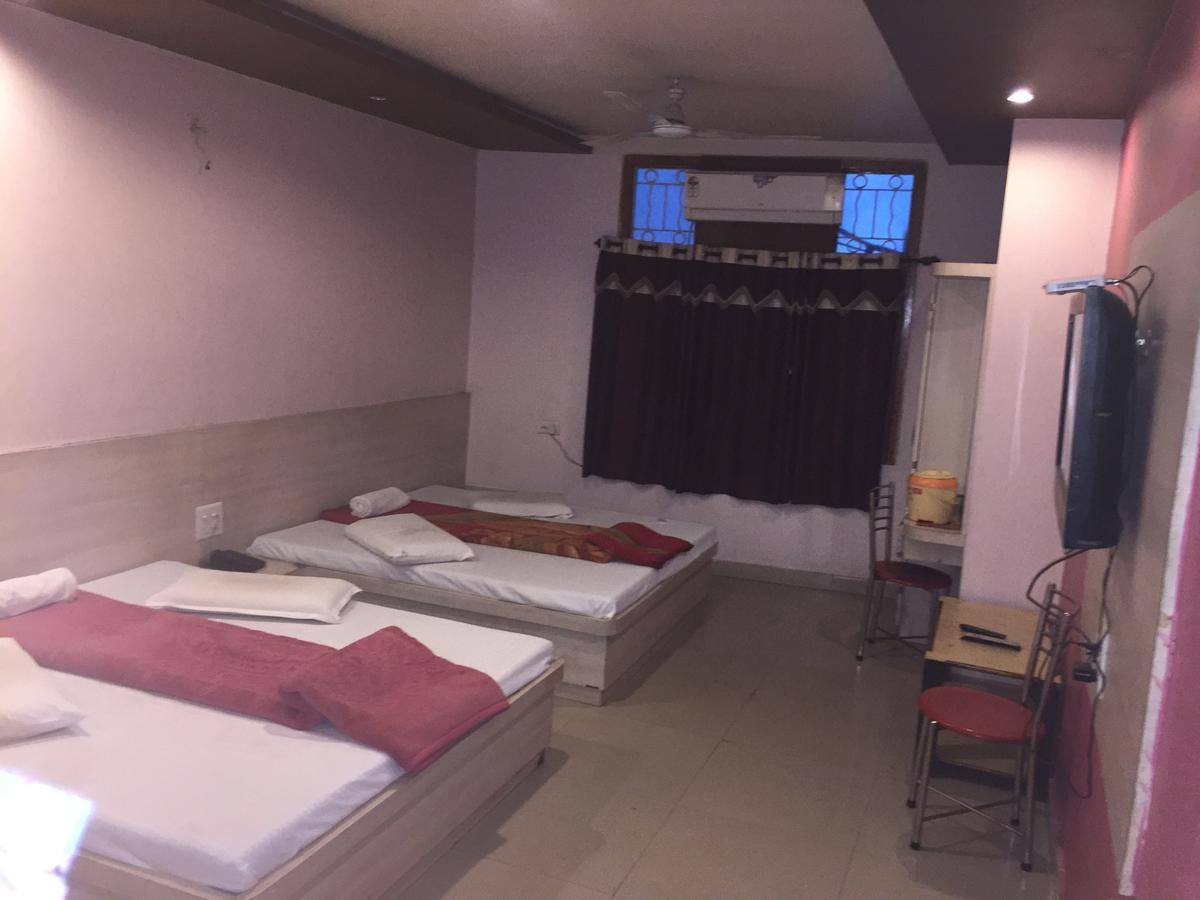 Hotel Pakeeza Ajmer Ngoại thất bức ảnh